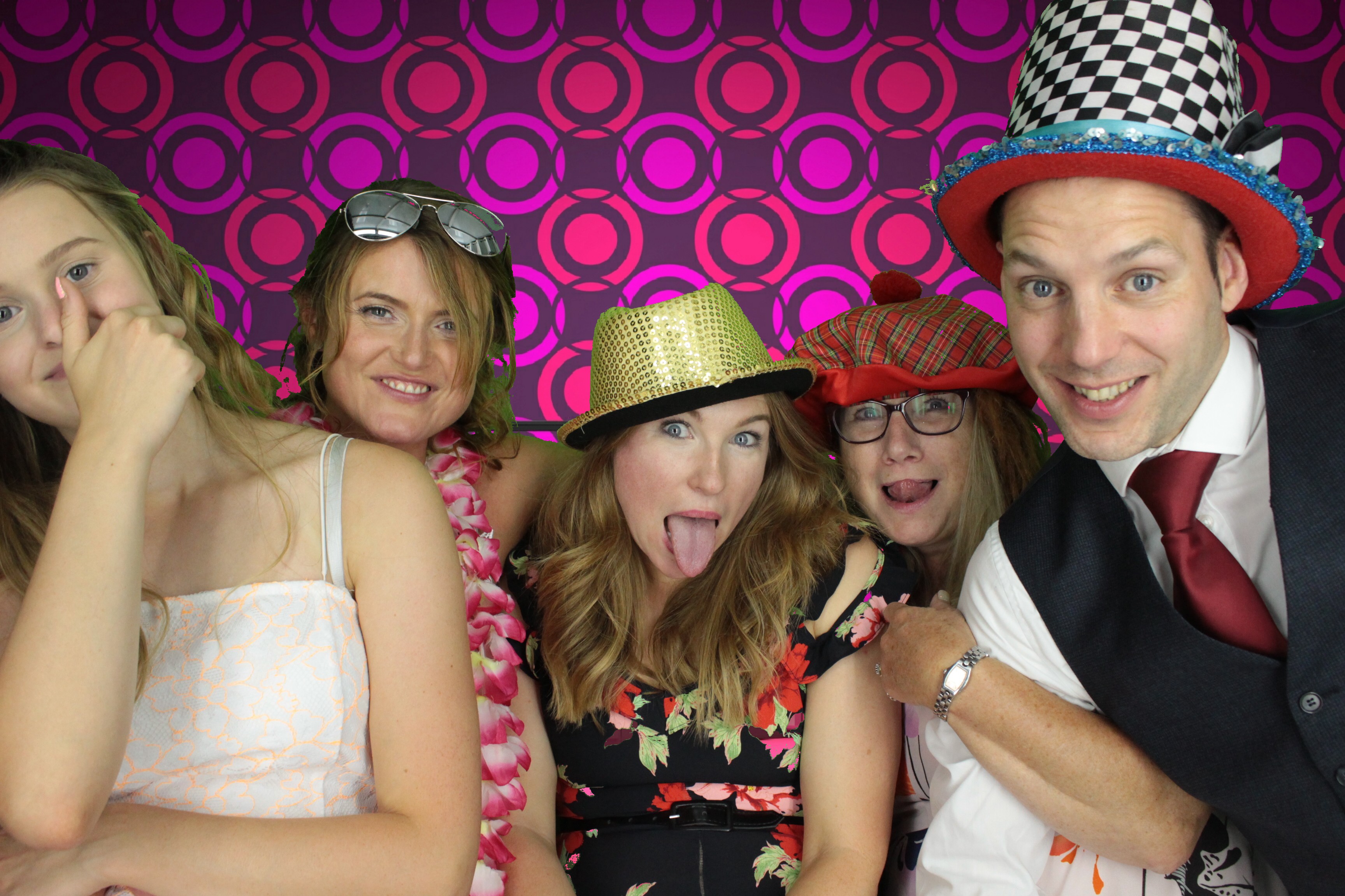 Scott & Tammy's Wedding | View more photos from the event at gallery.myphotoboothexperience.co.uk/u/MyPhotoBoothExperienceLtd/Scott-Tammys-Wedding